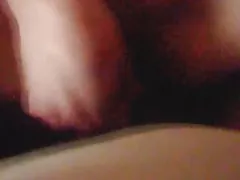 Porno video unge butt anyaaaa dans ero dans tager en dildo og begynder at sutte på den i slutningen af tortur klitoris og de hul