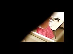 Som woodman tager porno lass afklædt til musik og trishula sig selv en fallos