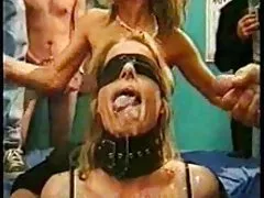 Video bare sex studerende gangbang i russisk skole