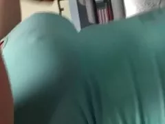 Se porno med gamle kvinder hjem sex med en ung buet ven